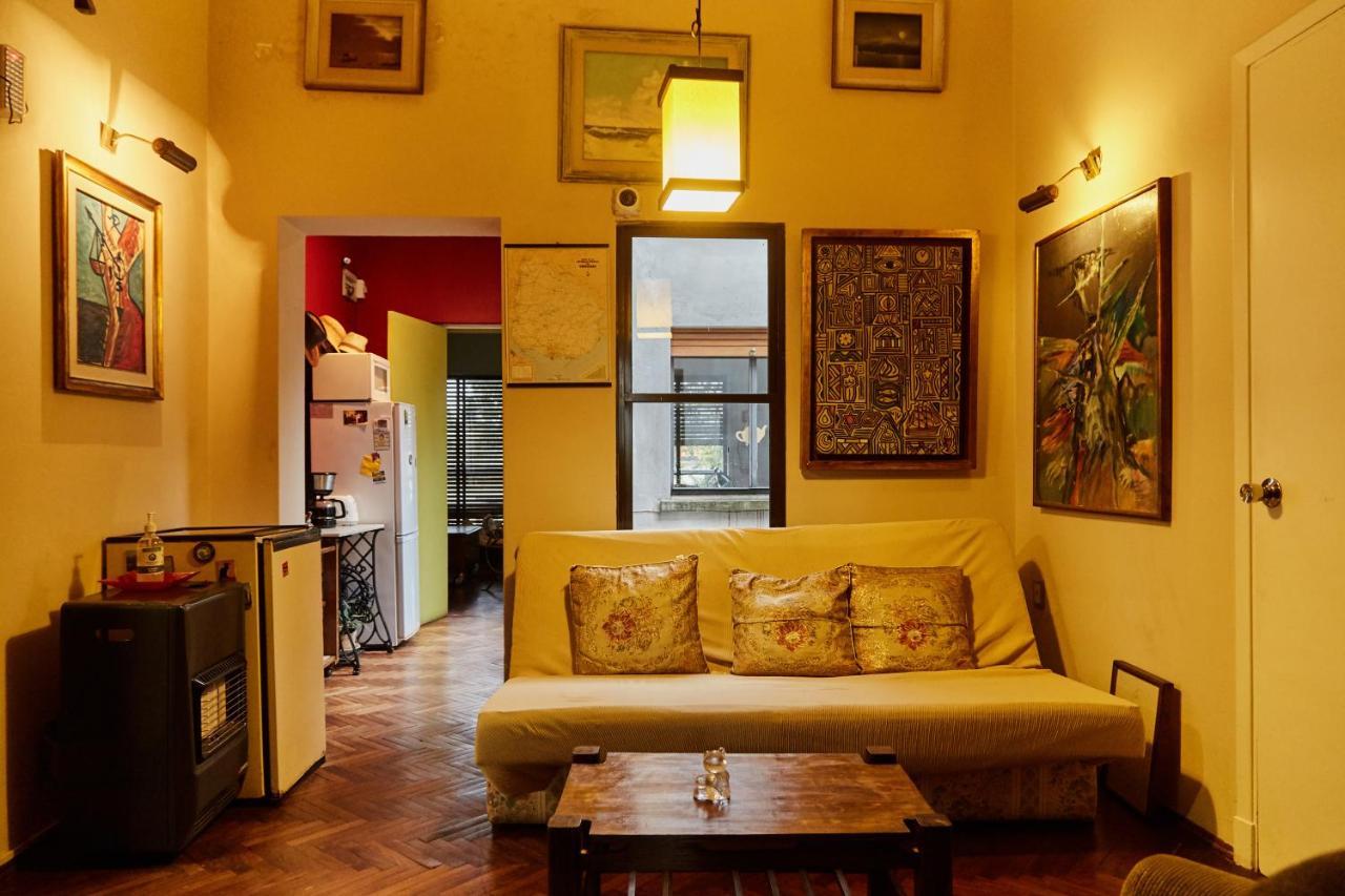 Una Noche Mas B & B Montevideo Extérieur photo